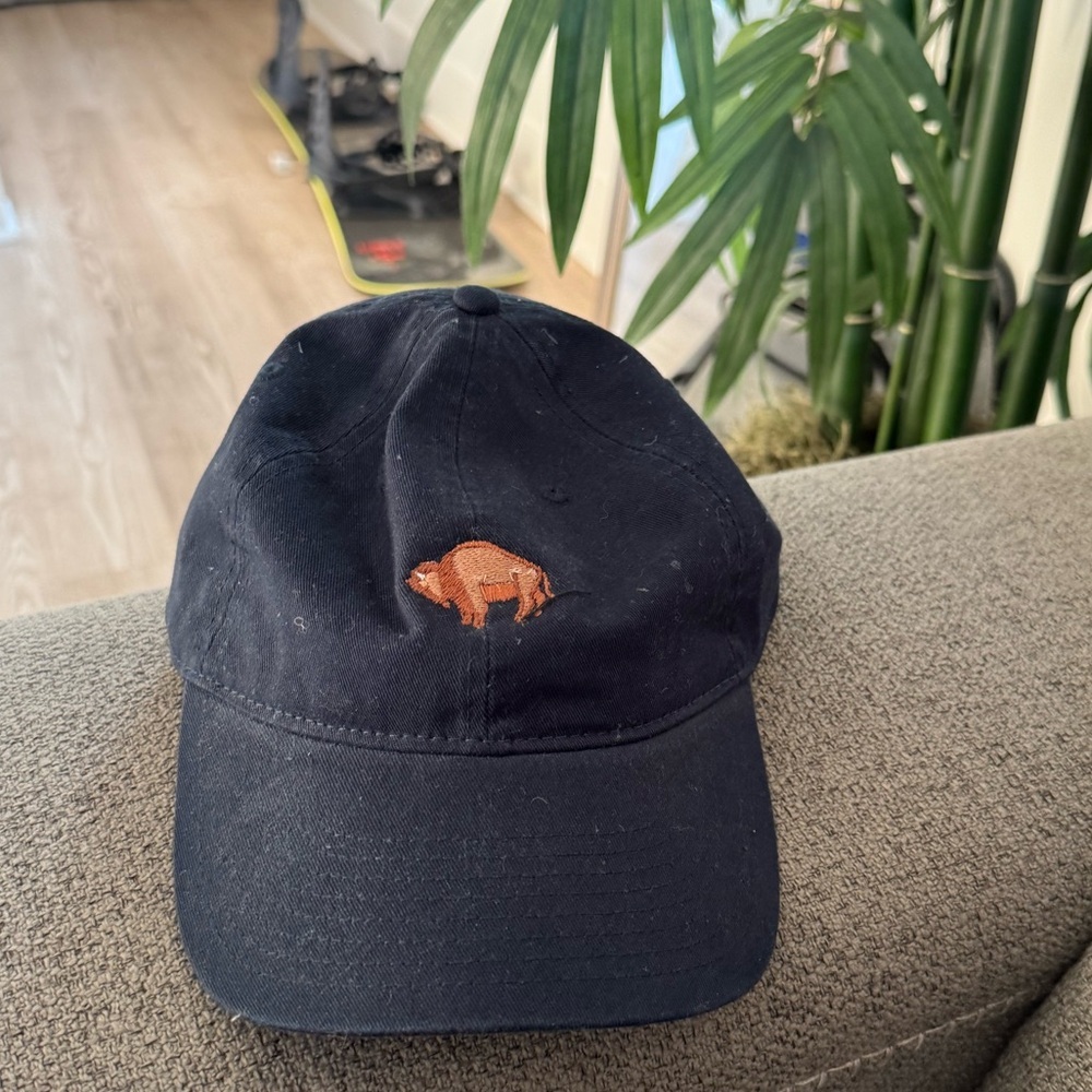 Never Worn - Oxford Pennant Navy Blue Buffalo Hat